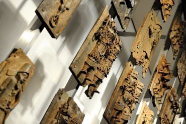 Een tentoonstelling van Benin Bronzen in het British Museum