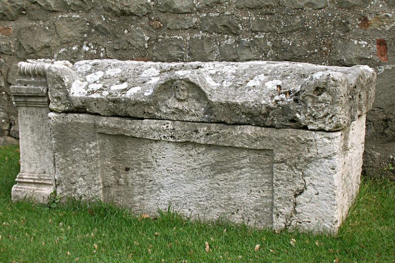 Sarcofago romano