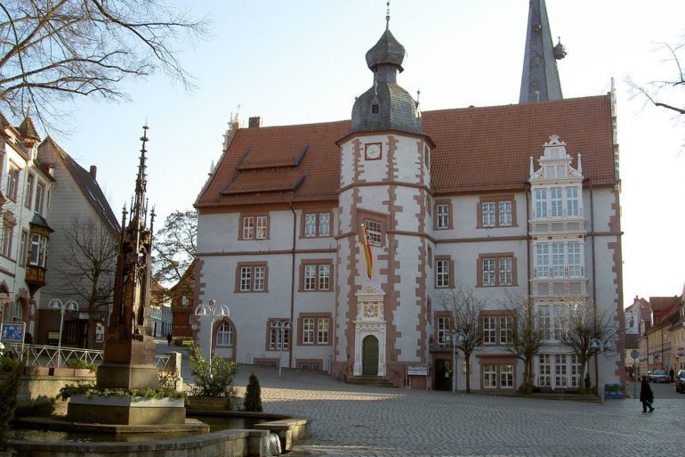 Alfeld est une ville de Basse-Saxe, en Allemagne, située au bord de la rivière Leine.