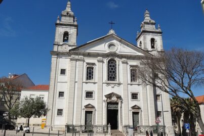 De kerk van Santa Isabel in Lisboa, Portugal