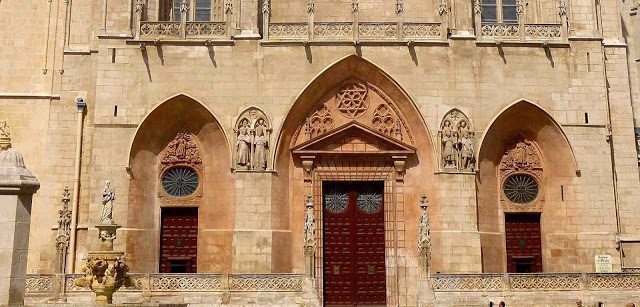 Burgos Cathedral door