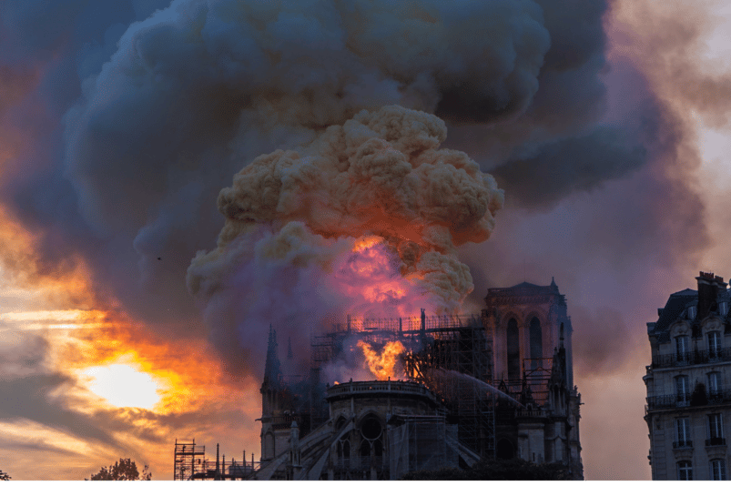 El incendio de la catedral de Notre Dame en 2019. Imagen: Alexander Perrien Canva CC0