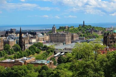 Edinburgh, de hoofdstad van Edinburgh. Afbeelding via Pixabay