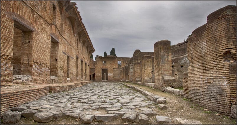 Ostia Antica archaeological park. Image: Bert Kaufmann via Flickr, under CC BY-NC 2.0